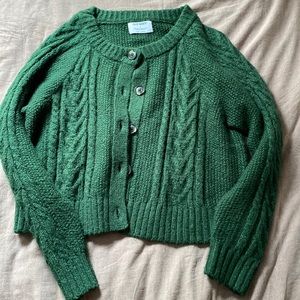 Green old navy sweater size M